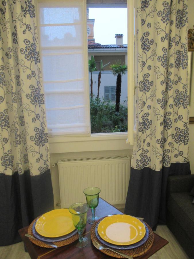 Le Ptit Nicois Sur Le Port Appartement Nice Buitenkant foto
